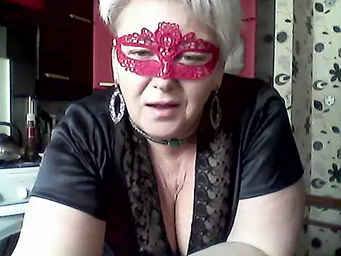 Show modela Lisa_Suzie na web-kameri