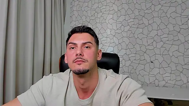 ClintMasters: απευθείας συνομιλία ΧΧΧ