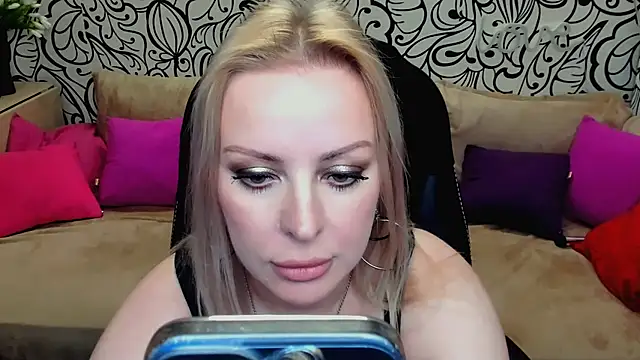 HotdreamhereのライブXXXチャット