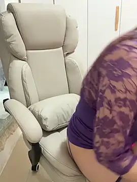 Asia-bb 即時 XXX 聊天