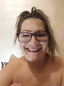 Lovely_Chiara Webcam show