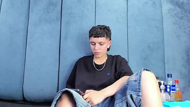 Megan_Thompson_ Live XXX-Chat