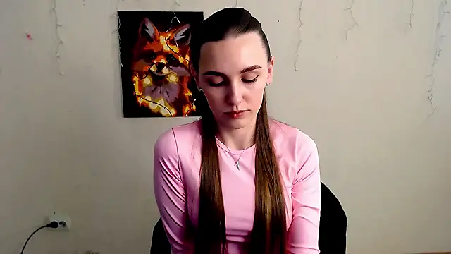 Doll_Angelina Adlı Modelin Canlı XXX Sohbeti