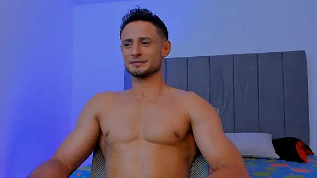 Adonys_Lewis_'s Live XXX Chat