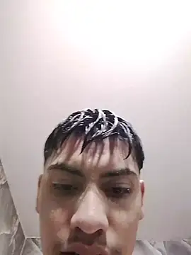 aispuro8505's Live XXX Chat