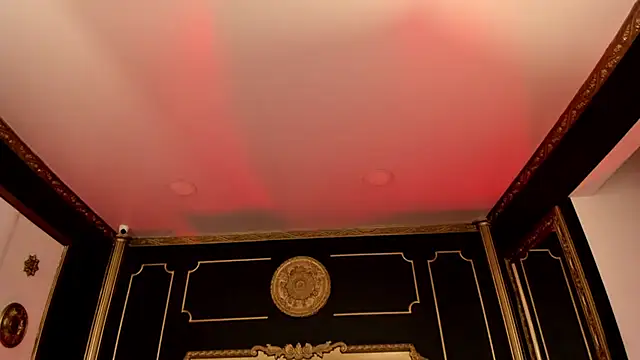 Kat_VonDe's Live XXX Chat