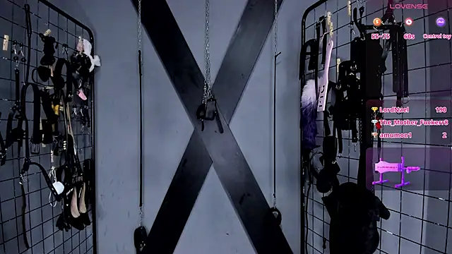 Cinthia_Iris_BDSMのウェブカメラショー