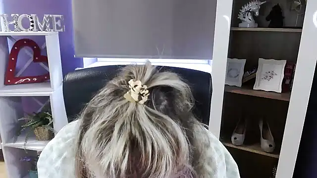 Chatroom XXX en direct de Zoey_Erotic