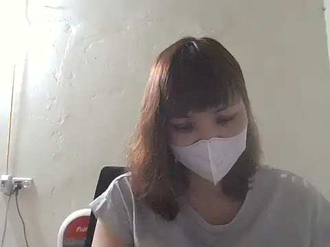 Angela-Eira Chat XXX live