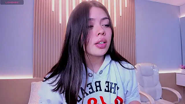 Sexy_paradise18_ Live XXX-Chat