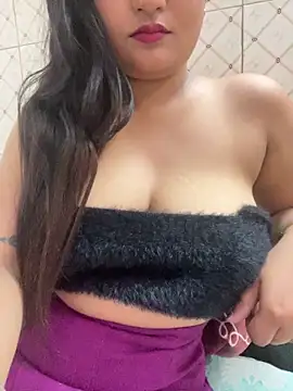 Curvy_Anayaのウェブカメラショー