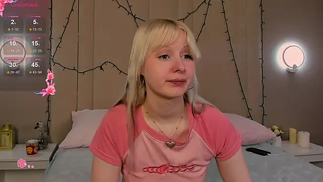 AdeleSilvy 라이브 XXX 채팅