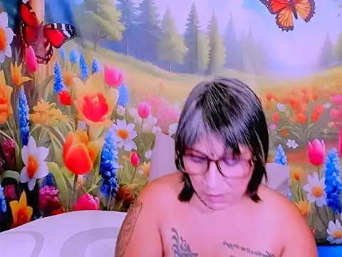 indianroxy Chat XXX live