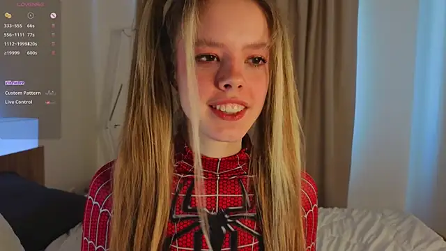 Chat +18 de TiffinyMergist ao vivo