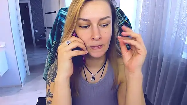 AlexiaDarren Chat XXX live