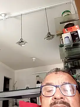 โชว์เว็บแคมของ Misterymem63