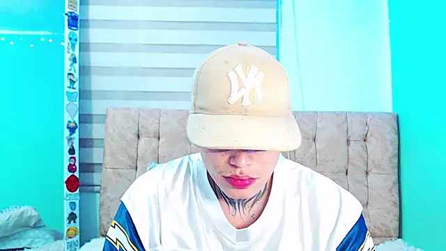 _justinmoon2 live XXX chat