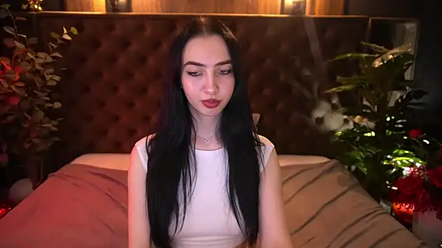 WildKittenX_ élő XXX-chatje