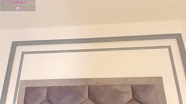 TahliaMoreau Adlı Modelin Canlı XXX Sohbeti