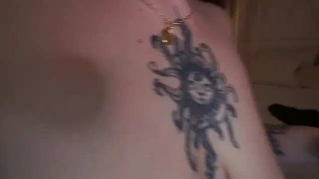 GentleAdellee's Live XXX Chat