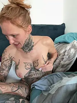 redNatifiedのウェブカメラショー