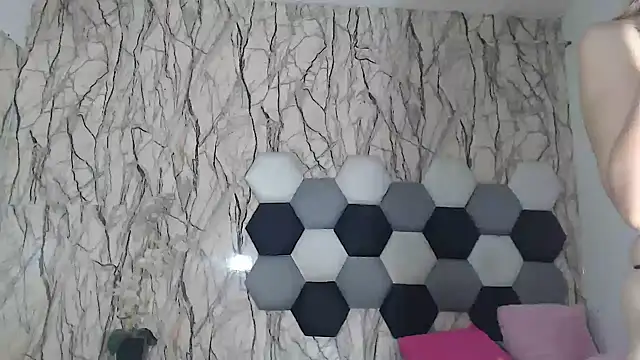 AntonellaBlanc: онлайн-секс-чат