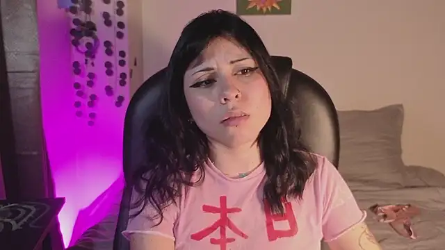 GaiaJoness' Live XXX Chat