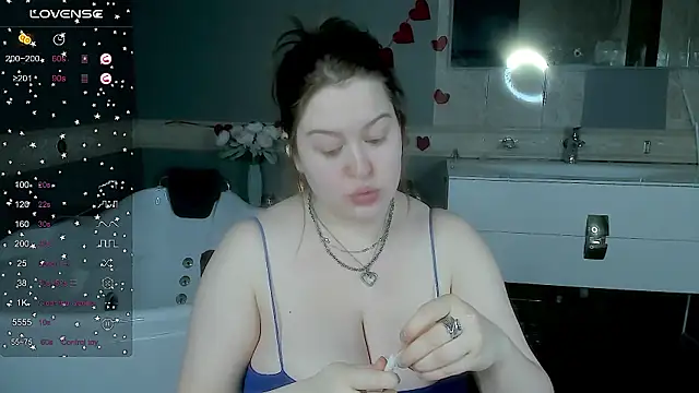 Chat XXX en directo de HelenHartt