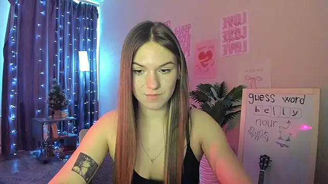 luna_lust_212 Adlı Modelin Canlı XXX Sohbeti