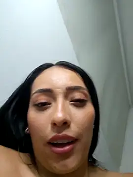 Онлайн чат XXX anny_bianchy