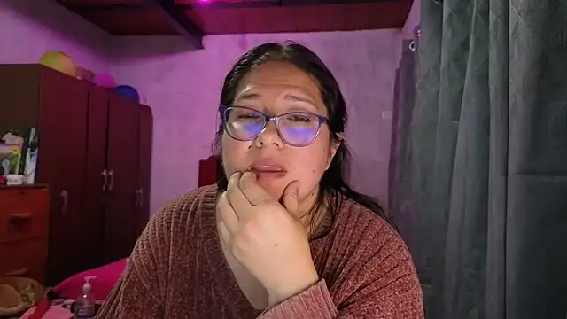 Živý XXX chat scarlett_widow_