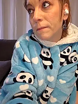 XLisaxx – Naživo XXX chat