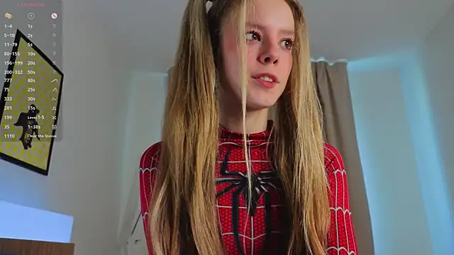 TiffinyMergist: онлайн-секс-чат