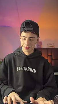 Živý XXX chat Sebastian_Reed