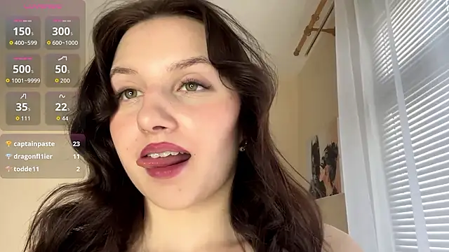 JanellHousen's Live XXX Chat