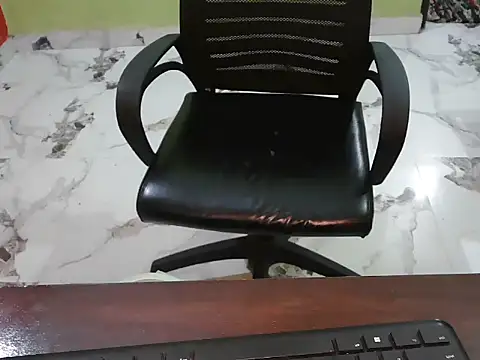 babycharu Chat XXX in diretta