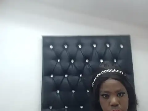 Webkamerová show ElegantDesirexx