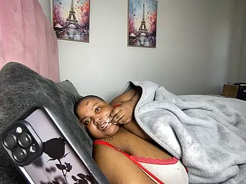 MissLola27 라이브 XXX 채팅