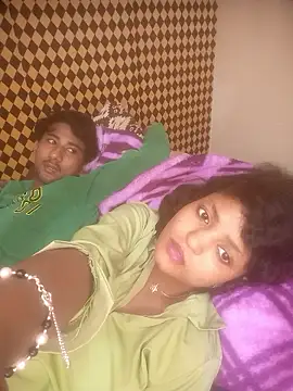 Freakingromance Webcam-Show