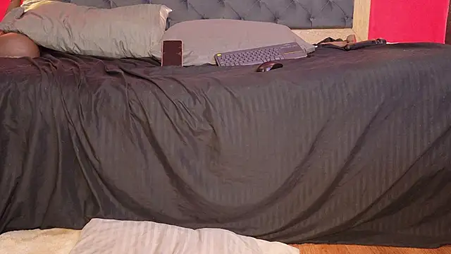 YayaHilton's Live XXX Chat