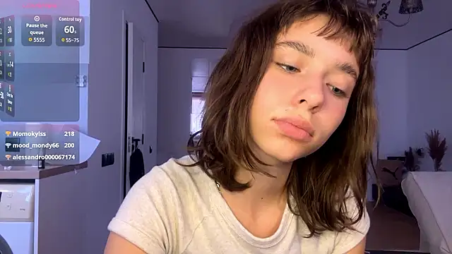 DeltaNorwoode Webcam Show