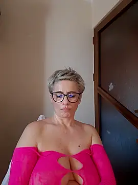 LunaBlaise Adlı Modelin Canlı XXX Sohbeti