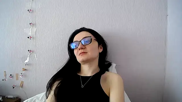 Shiny_gine Chat XXX live