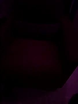 Chat XXX ao vivo de Roja-Telugu777