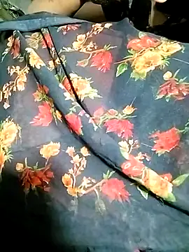 Pokazy przed kamerką – Hot_bhabhi300