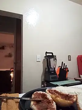 Chat XXX ao vivo de Vivi_Kvsh