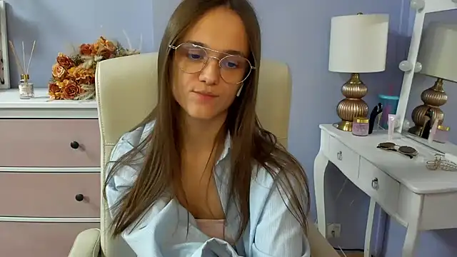 dirtyxEmily Chat XXX in diretta