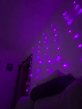 Pokazy przed kamerką – tastylolaaa