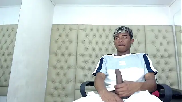 TonnyMarck Show in webcam