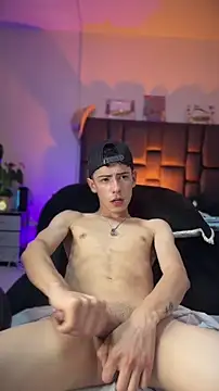 Sebastian_Reed élő XXX-chatje